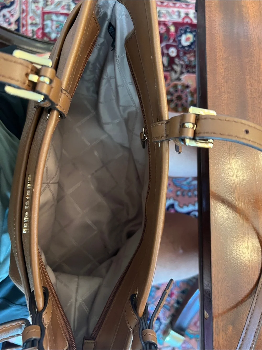 Michael Kors Winston Large Zip Top Pocket Tote Bag